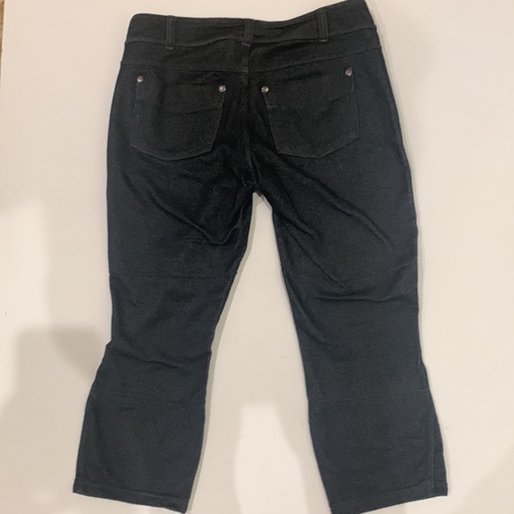 Athleta Bettona Capri Pants XS - Picture 10 of 10